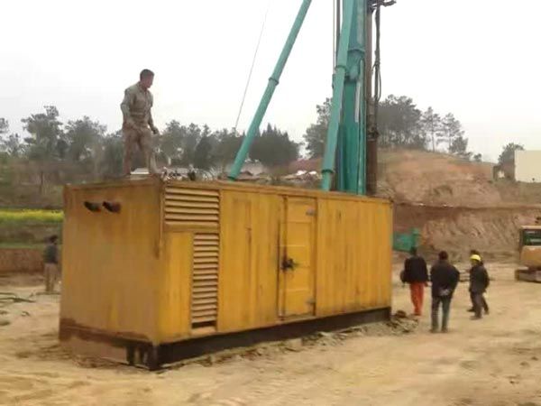 高台如何判断水冷式机油散热器密封件是否需要更换?
